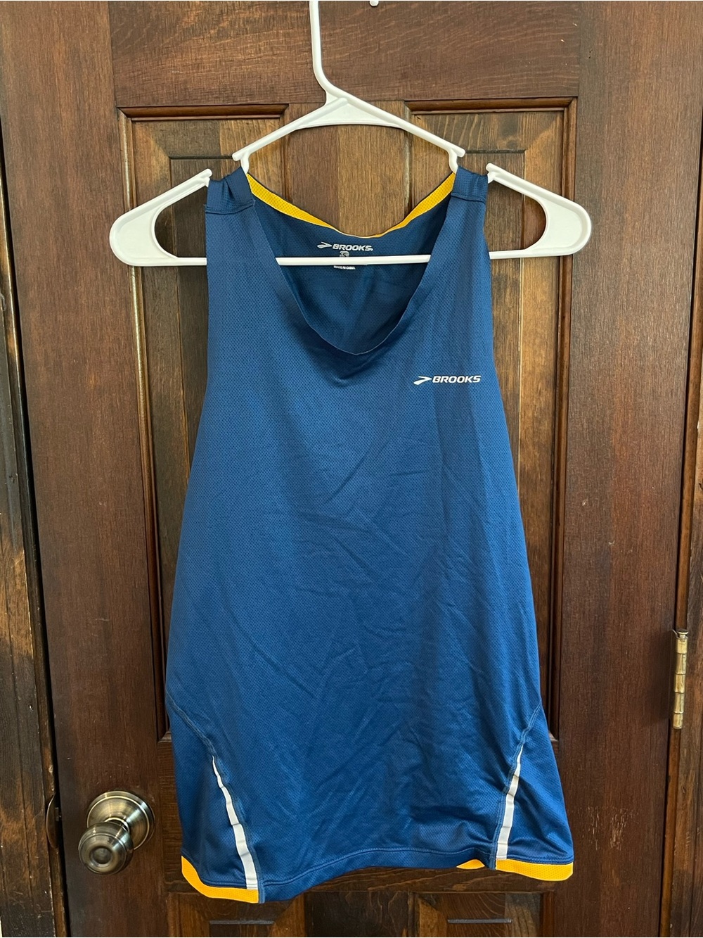 Brooks Women’s Running Workout Tank Top Blue & Yellow Size Small